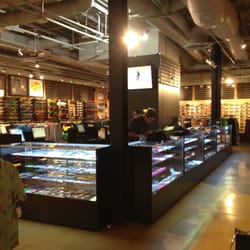 Xtreme Boardshop - Santa Ana - Accessories : Wallets, Key Chains, Watches, Snap backs, Sunglasses etc