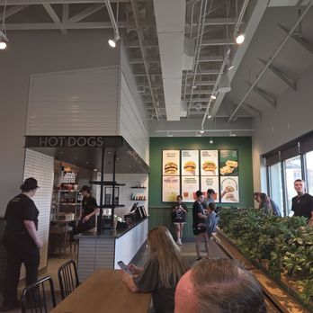 Shake Shack Happy Valley - Serving area - Fast Food Near Me - Phoenix, Arizona Shake Shack Happy Valley - Serving area - Fast Food Near Me - Phoenix, Arizona