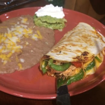 El Toro Viejo - Chicken quesadilla with bell peppers added. - Mexican Near Me - Logan, Utah El Toro Viejo - Chicken quesadilla with bell peppers added. - Mexican Near Me - Logan, Utah
