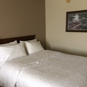 Hampton Inn & Suites Springfield - Dated decor - Hotels Near Me - Springfield, Missouri Hampton Inn & Suites Springfield - Dated decor - Hotels Near Me - Springfield, Missouri