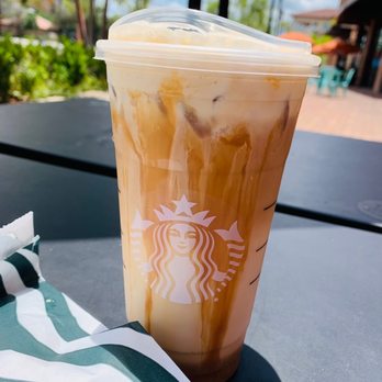 Starbucks - Iced Caramel Macchiato (extra caramel, light ice, sweet cream cold foam) - Coffee & Tea Near Me - Baton Rouge, Louisiana Starbucks - Iced Caramel Macchiato (extra caramel, light ice, sweet cream cold foam) - Coffee & Tea Near Me - Baton Rouge, Louisiana
