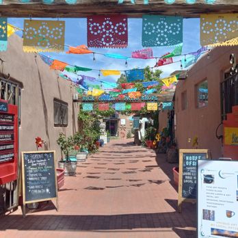 Old Town Albuquerque - Beautiful walkways - Shopping Centers Near Me