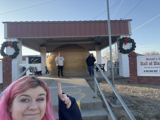 World's Largest Ball of Twine by null