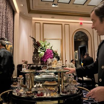 Joel Robuchon - Desert cart - French Near Me - Las Vegas, Nevada Joel Robuchon - Desert cart - French Near Me - Las Vegas, Nevada