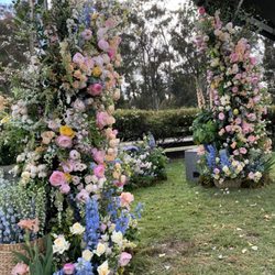 Toast Design Studio - This arch was something to behold!