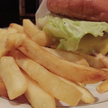 Pie 'n Burger - Cheeseburger combo with grilled onions - Burgers Near Me - Pasadena, California Pie 'n Burger - Cheeseburger combo with grilled onions - Burgers Near Me - Pasadena, California