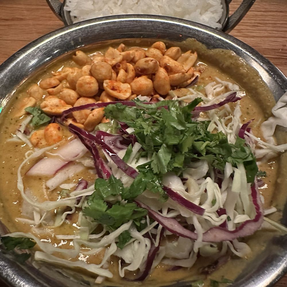 Spork - Peanut tomato curry - Mexican Near Me - Bend, Oregon Spork - Peanut tomato curry - Mexican Near Me - Bend, Oregon