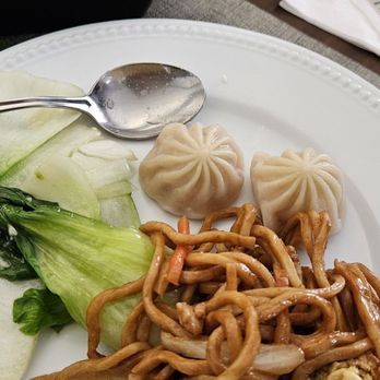 Joyee's Dumpling House - Poway - Yummy soup dumplings, chow mein noodles, and bok choy! - Chinese Near Me - Poway, California Joyee's Dumpling House - Poway - Yummy soup dumplings, chow mein noodles, and bok choy! - Chinese Near Me - Poway, California