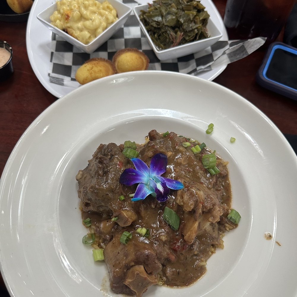 Southern Gourmet Kitchen - Oxtails & rice, greens, macaroni & cheese, cornbread muffins - Southern Near Me - Plano, Texas Southern Gourmet Kitchen - Oxtails & rice, greens, macaroni & cheese, cornbread muffins - Southern Near Me - Plano, Texas