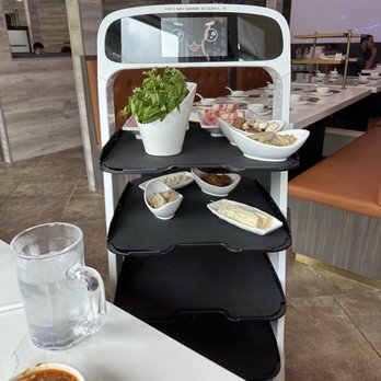 Yiding Hot Pot - Wall-E Robo Server - Hot Pot Near Me - Pineville, North Carolina