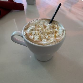 Bear Paw Cafe - Caramel Creme - Coffee & Tea Near Me - St. George, Utah
