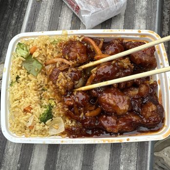 China Fun - Orange chicken with veg- fried rice - Chinese Near Me - Shickshinny, Pennsylvania China Fun - Orange chicken with veg- fried rice - Chinese Near Me - Shickshinny, Pennsylvania