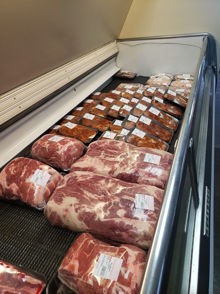 Food from Ditto’ Meat Market And Deli