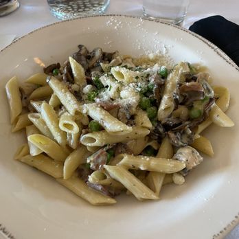 Garre Winery - Wineries Near Me - Livermore, California