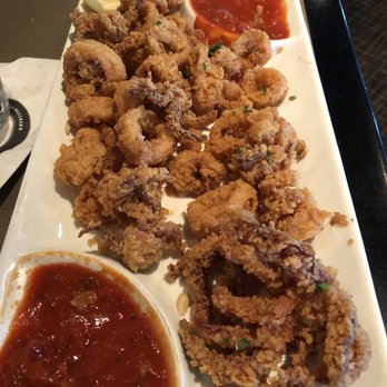 Bennigan's - American Near Me - Elgin, Illinois