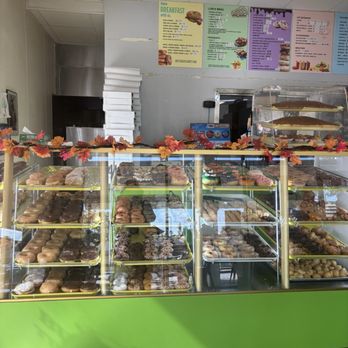 AM Donut & Yogurt - Fresh Donuts - Donuts Near Me - Monrovia, California