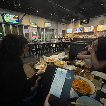 CM Chicken & Boba - Burgers Near Me - Vernon Hills, Illinois CM Chicken & Boba - Burgers Near Me - Vernon Hills, Illinois