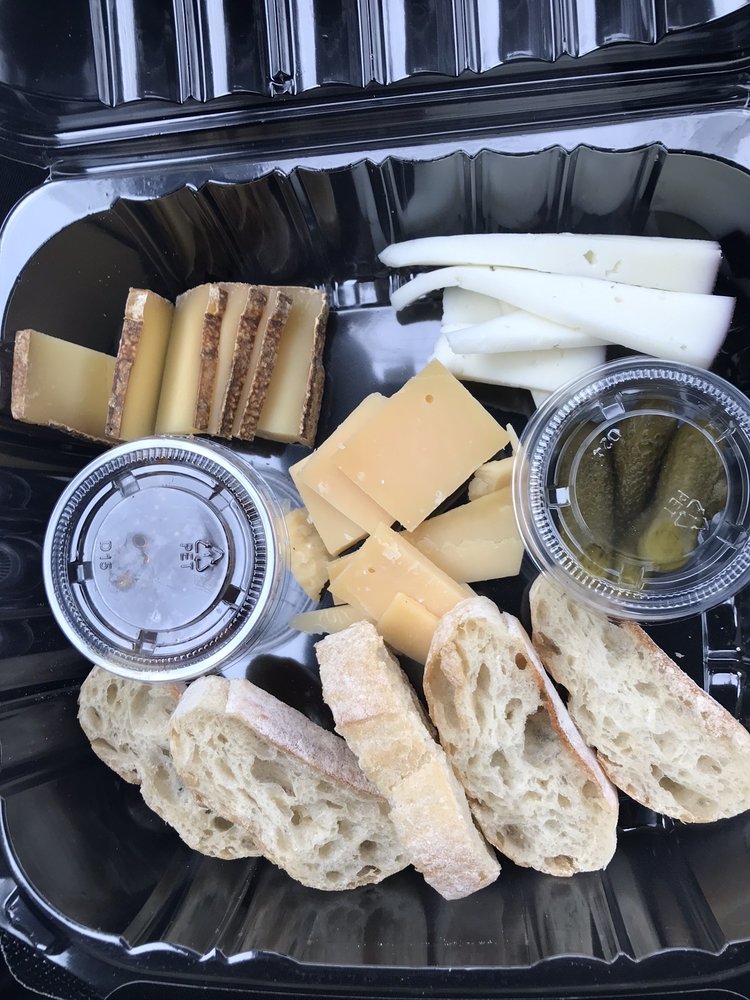 EDGEWOOD CHEESE SHOP AND EATERY Updated October 2024 59 Photos & 66