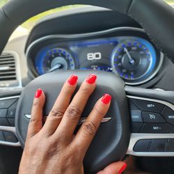 Kathy Nails - SNS manicure.