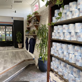 Blueys Kitchen - Tp for sale inside. - Cafes Near Me - Santa Monica, California