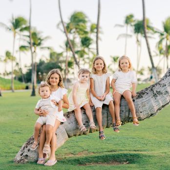 Oahu Photographer - Family photoshoot on Oahu - Session Photography Near Me Oahu Photographer - Family photoshoot on Oahu - Session Photography Near Me
