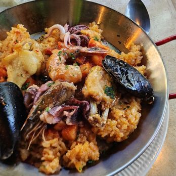 O'Kims - Seafood paella - Korean Near Me - Honolulu, Hawaii
