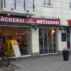 Metzgerei Schnepf - Metzgerei Schnepf und Bäcker Lidl teilen sich einen Laden