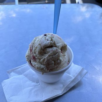 La Michoacana De Tocumbo - a bowl of ice cream - Ice Cream & Frozen Yogurt Near Me - Santa Fe Springs, California La Michoacana De Tocumbo - a bowl of ice cream - Ice Cream & Frozen Yogurt Near Me - Santa Fe Springs, California
