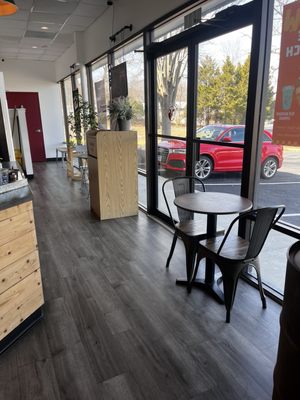Lil Cow Cafe Bistro by null