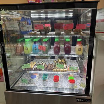 Wake-N-Bakery - infused bakery items and drinks - Bakeries Near Me - Chicago, Illinois Wake-N-Bakery - infused bakery items and drinks - Bakeries Near Me - Chicago, Illinois