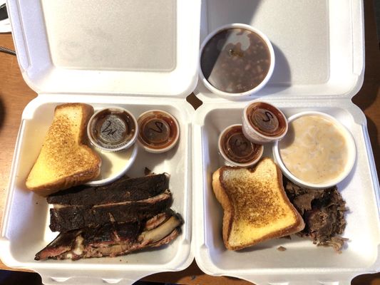 Cecil's Texas Style Bar-B-Q by null