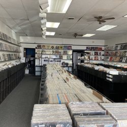 Revolver Records - North Buffalo
