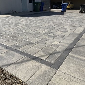 Eminent Construction - Landscaping Near Me - Encino, California