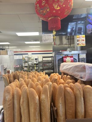 Lee's Sandwiches by null