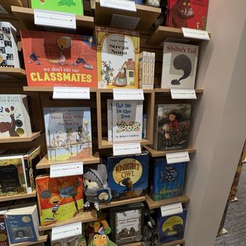 Barnes & Noble - Bookstores Near Me - La Jolla, California Barnes & Noble - Bookstores Near Me - La Jolla, California