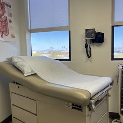 HonorHealth Gastroenterology - Osborn - Exam room