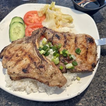Love Phò N' Mor - Com Tam Suon Nuong (Broken rice with charbroiled pork chops) Jan 2024 - Vietnamese Near Me - Camarillo, California