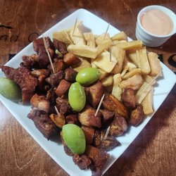 Preto’s Island Cuisine Restaurant