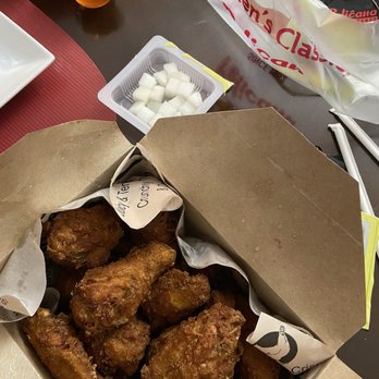 Pelicana Chicken - Got the 18 Piece Original Fried Wings with Sauces and radishes... they were out of signature sauce for the night :( - Chicken Shop Near Me - Las Vegas, Nevada