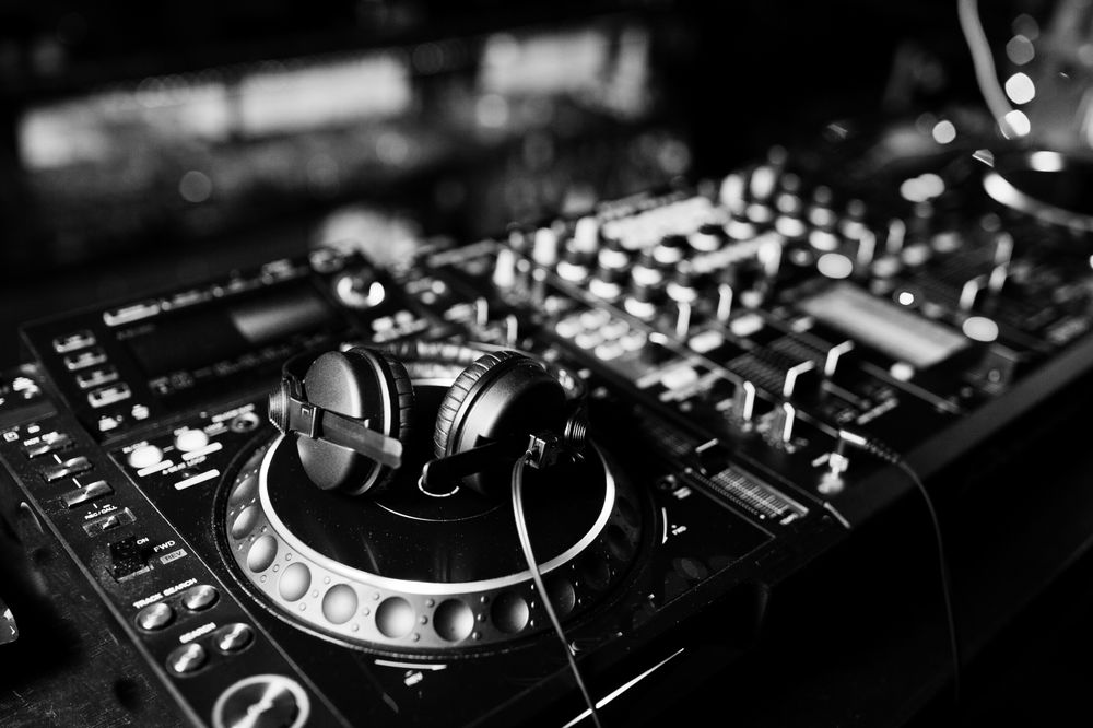 Sound Craft DJ Services