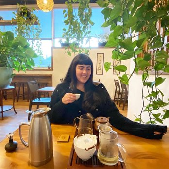 High Climate Tea - Yea time - Tea Rooms Near Me - Asheville, North Carolina