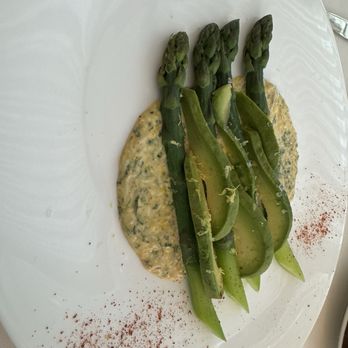 Four Twenty Five by Jean-Georges - Asparagus - American Near Me - New York, New York Four Twenty Five by Jean-Georges - Asparagus - American Near Me - New York, New York