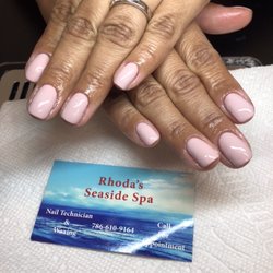 Rhoda’s Seaside Spa - Gel manicure