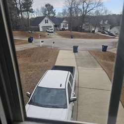 Rob's Trash - This is retaliation, not the service I pay for. Notice the other cans in place. Email me if you're paying and not getting the proper servic