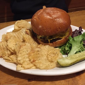 Walking Man Brewing - Pub Burger - Breweries Near Me - Stevenson, Washington Walking Man Brewing - Pub Burger - Breweries Near Me - Stevenson, Washington