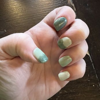 Palace Nails Spa - What I got after requesting "ombré." - Nail Salons Near Me - Sherman, Texas Palace Nails Spa - What I got after requesting "ombré." - Nail Salons Near Me - Sherman, Texas