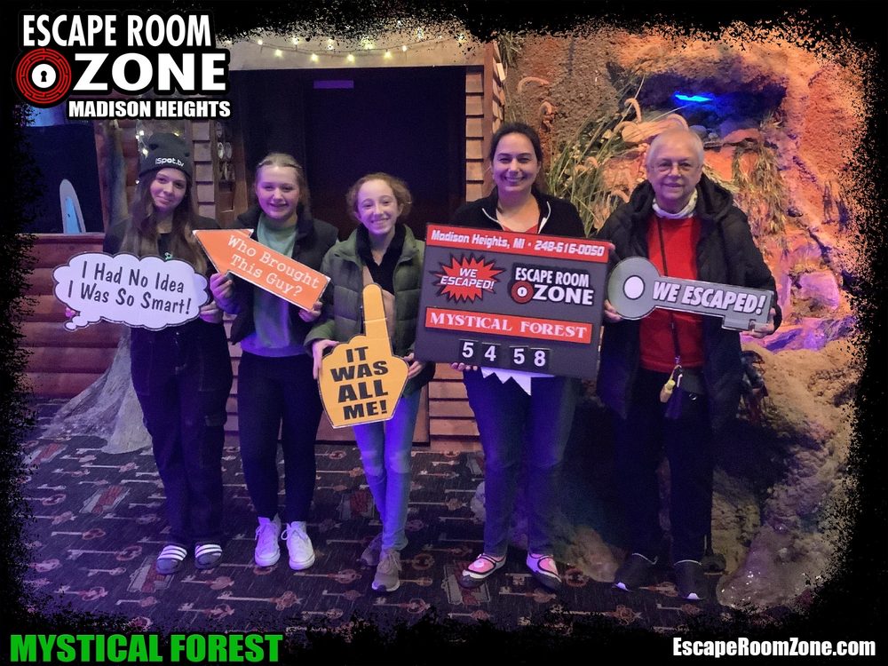 ESCAPE ROOM ZONE Updated September 2024 39 Photos & 30 Reviews