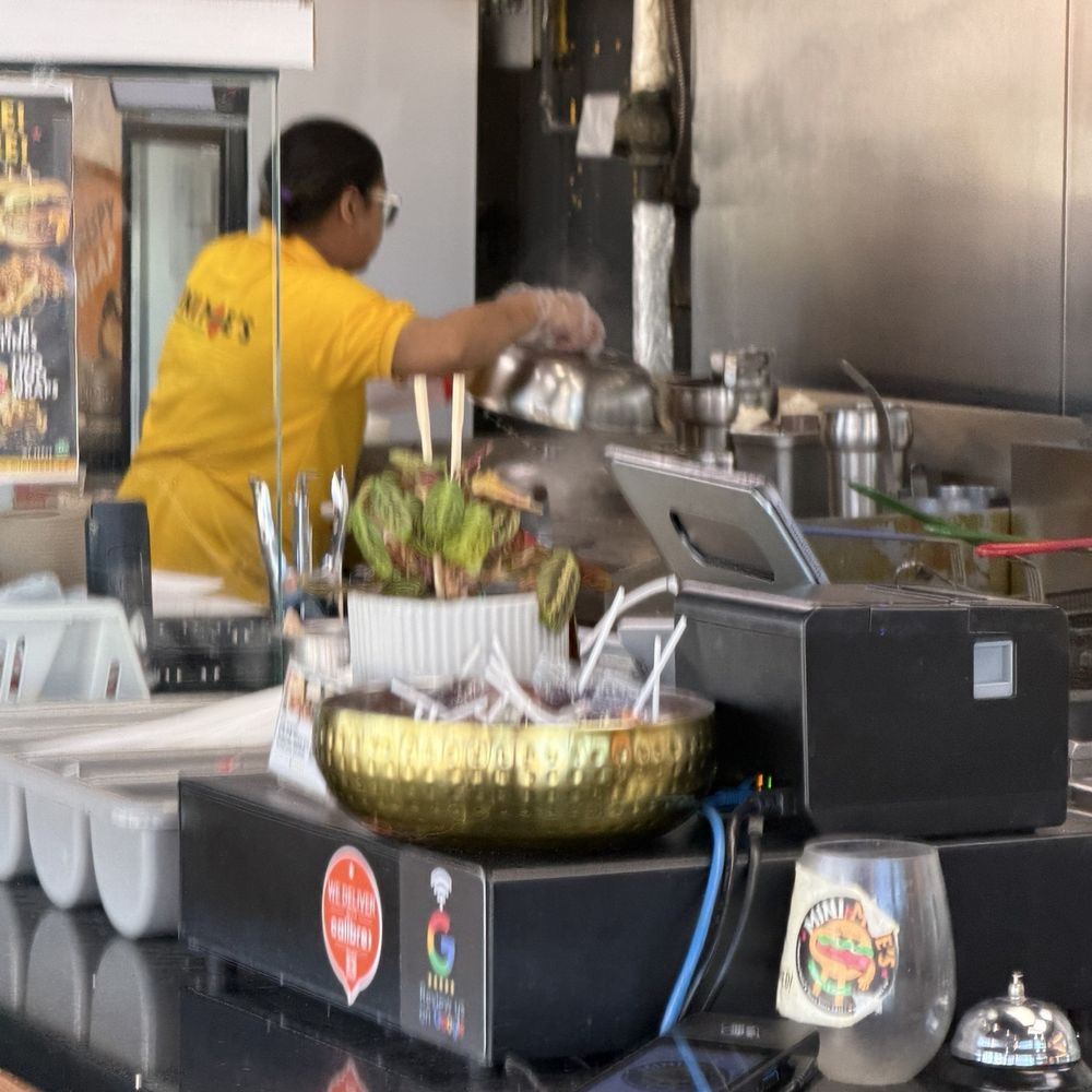 Mini Moe's Burgers - Krizzelle crafting up another delight - Burgers Near Me - Toronto, Ontario Mini Moe's Burgers - Krizzelle crafting up another delight - Burgers Near Me - Toronto, Ontario