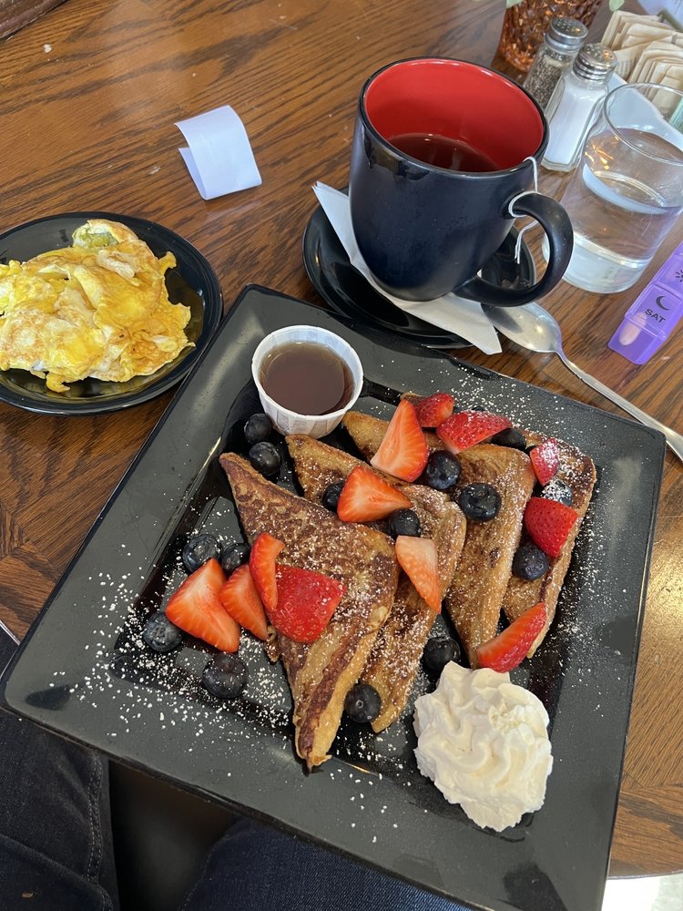 SIP CHAMPAGNE & DESSERT BAR 52 Photos & 29 Reviews 488 Willamette