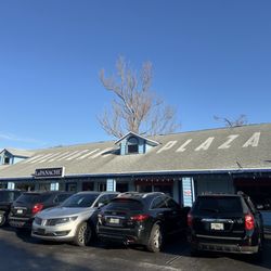 Mulligan’s Plaza